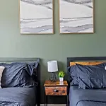 Luxurious King 2Br Suite In Waverly Charlotte!