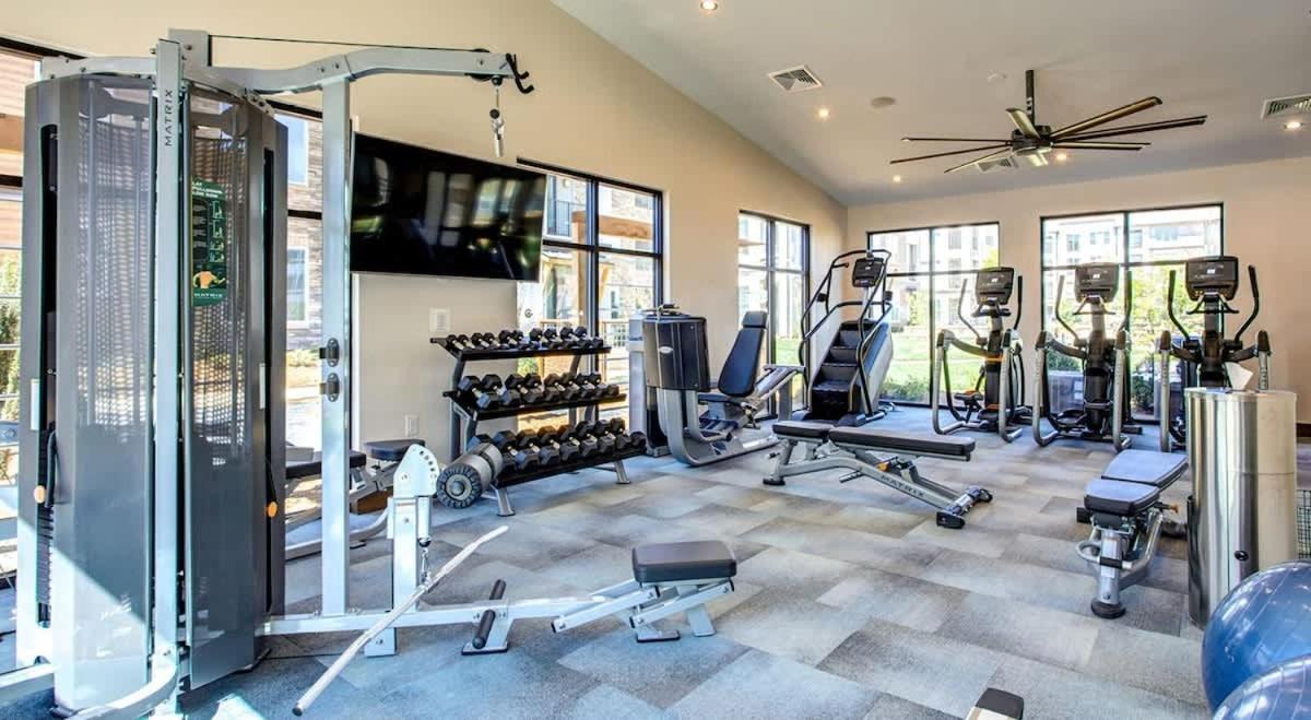 Luxurious King 2br In Waverly Charlotte! Apartment Charlotte