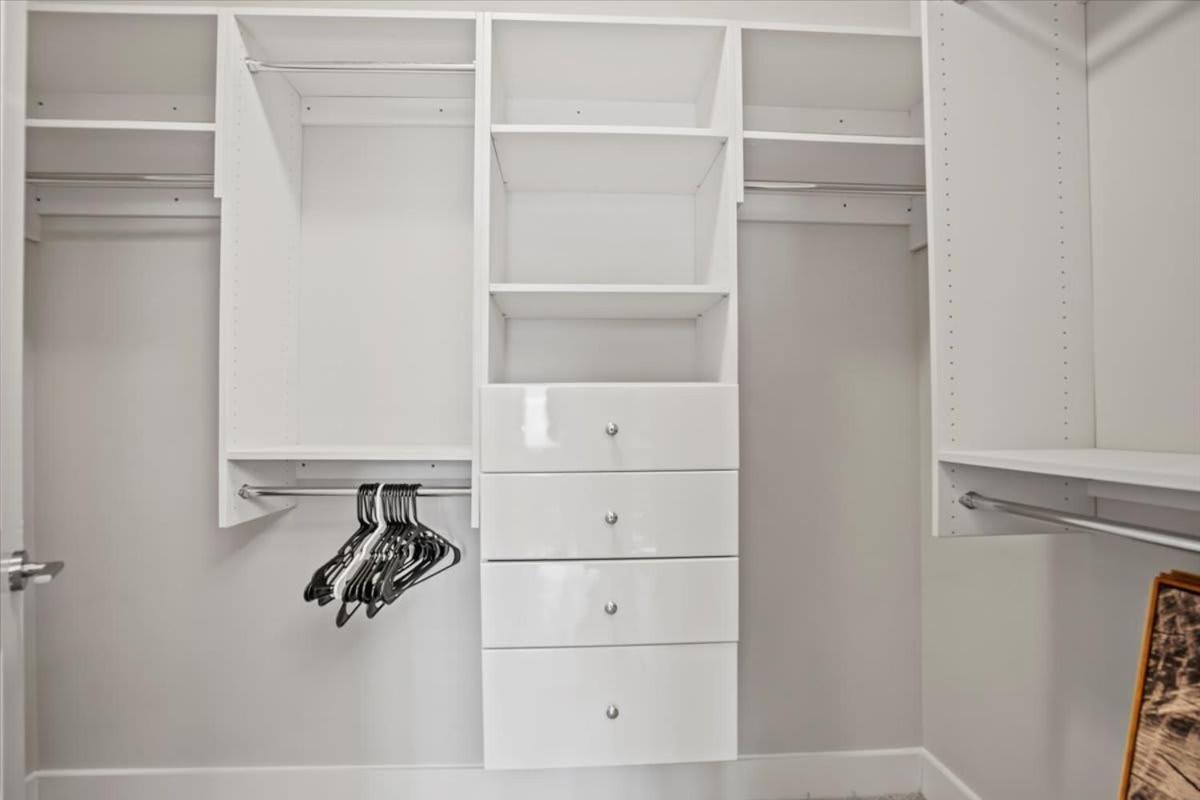 Apartment Luxurious King 2br In Waverly Charlotte! *