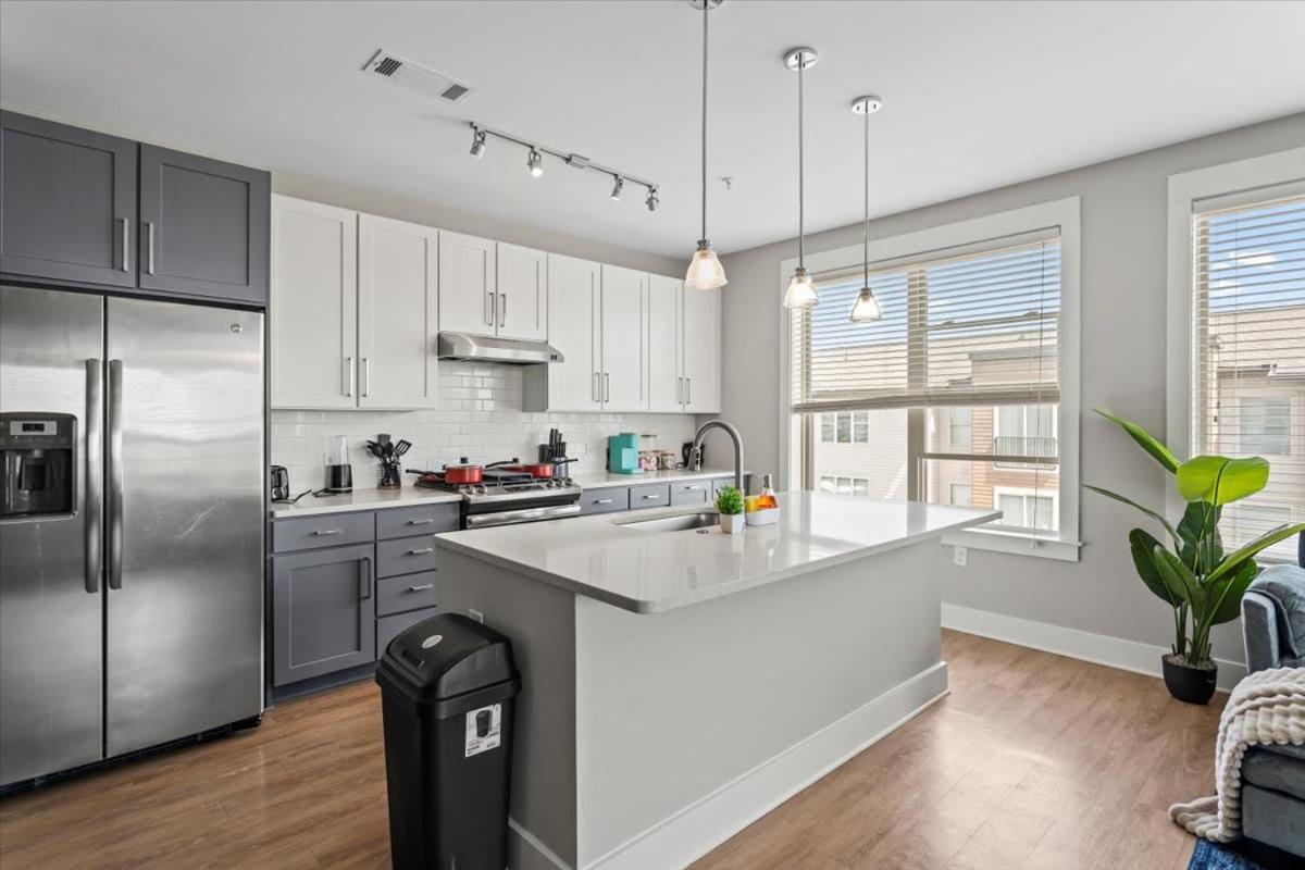 Luxurious King 2br In Waverly Charlotte! * Charlotte